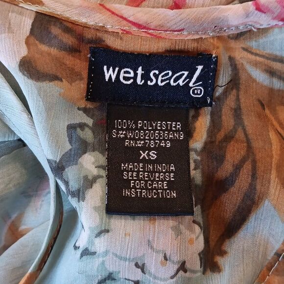 Wet Seal Blue and Pink Fitted Sheer Tank Top, Floral. Racer Back - Picture 6 of 8